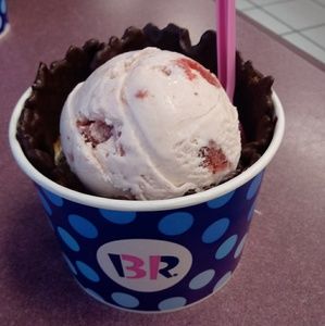 Meet your Posher, Ebelina